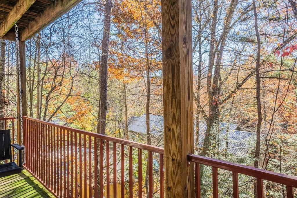 Sasquatch Lodge E Sleeps 13 Gatlinburg Extérieur photo